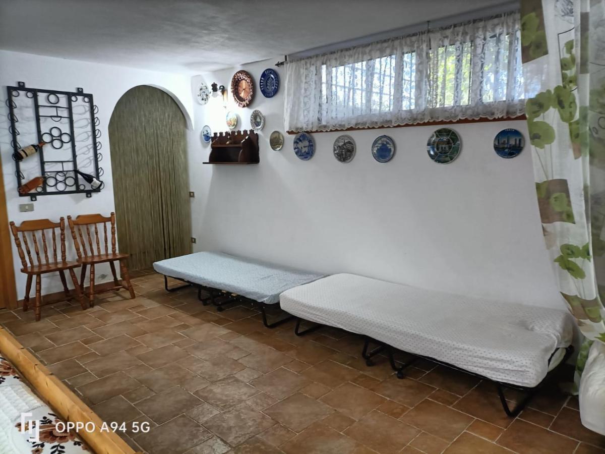 La Taverna Di Angela Amendolara Exteriér fotografie