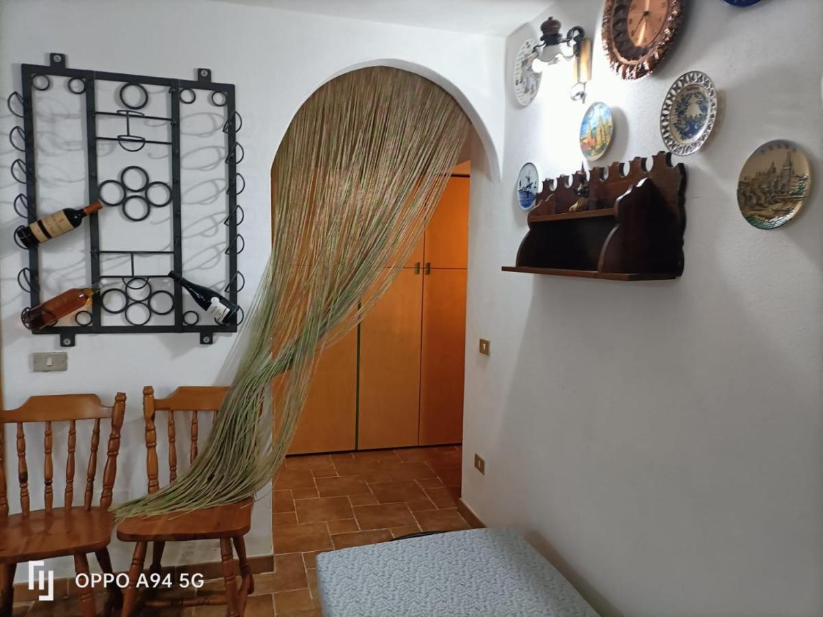 La Taverna Di Angela Amendolara Exteriér fotografie